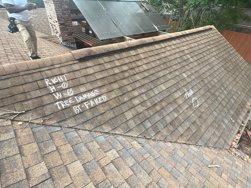 Determining When Your Roof Needs Repairs